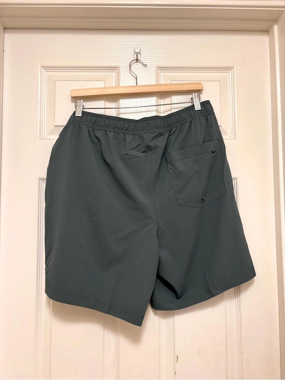 NWT Vuori Kore Short Unlined 7